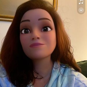 Meet your Posher, Jeannie